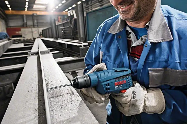 Bosch GBM 10 RE Máy khoan