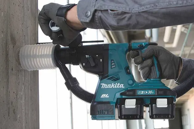 Makita DHR282PT2J Máy khoan bê tông 3 chức năng dùng pin (kèm 02 pin 5.0 + sạc nhanh)