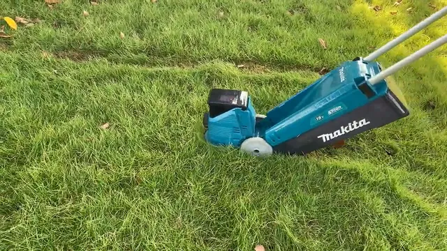 Makita DLM160Z Máy cắt cỏ đẩy dùng pin(160mm)(18v) (không kèm pin sạc)