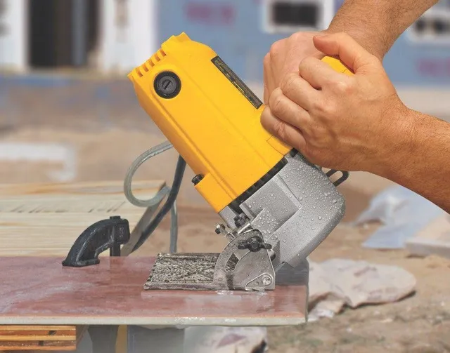 Dewalt DW862-B1 Máy cắt gạch
