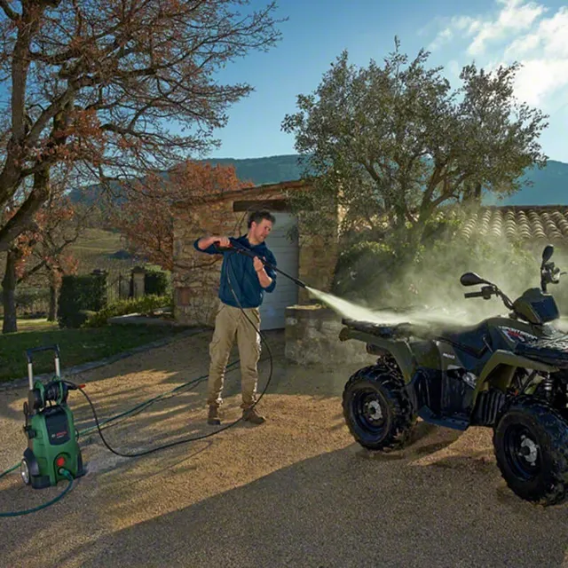 Bosch AdvancedAquatak 140 Máy phun xịt rửa áp lực cao