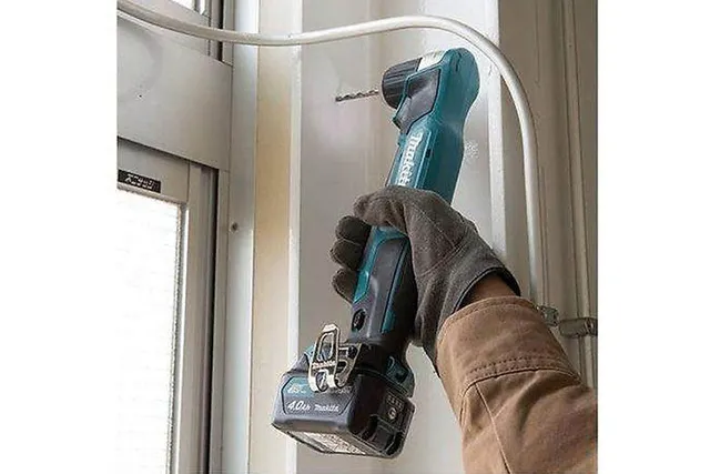Makita DA332DSYE Máy khoan góc(12v max) (kèm 02 pin 1.5ah + sạc)
