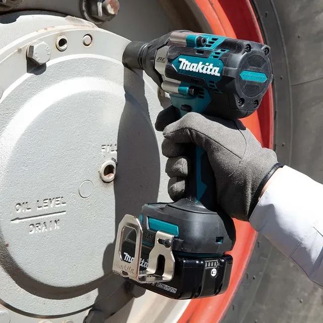 Makita DTW700Z Máy siết bu lông dùng pin(12.7mm/bl)(18v (không kèm pin sạc)