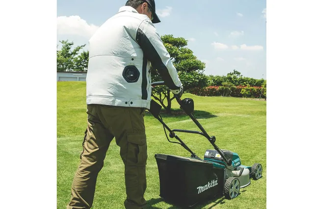 Makita DFJ213ZM Áo khoác làm mát dùng pin size M(bl) (không kèm pin sạc)