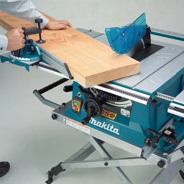 Makita MLT100 Máy cưa bàn(255mm)