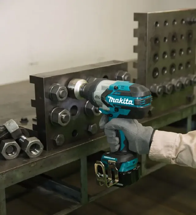 Makita DTW1001ZX2 Máy siết bu lông dùng pin(19mm/dây đeo/ (không kèm pin sạc)