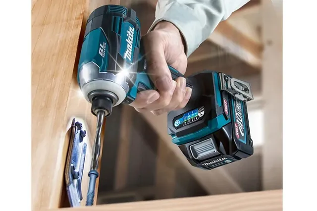 Makita TD003GZ Máy bắt vít dùng pin(bl)(40v max) (không kèm pin sạc)